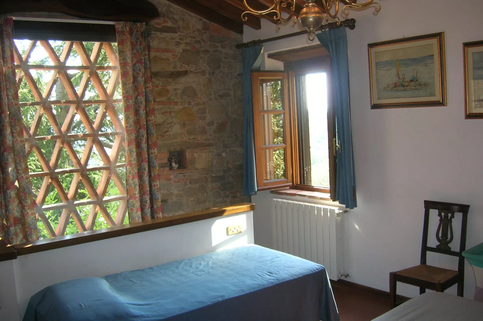 Reggella-Bedroom