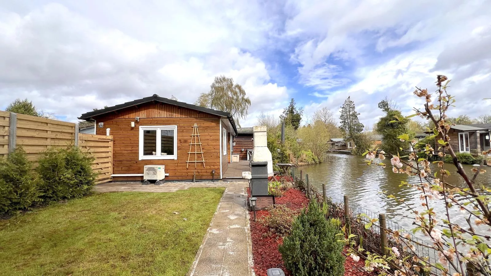 Fonnies Chalet-Außenbereich Sommer