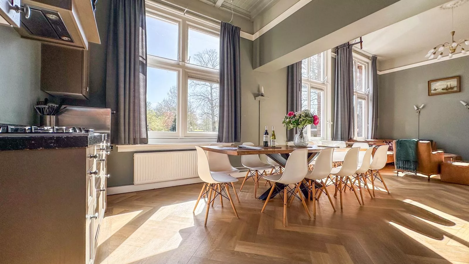 Groot Weeshuis-Dining room