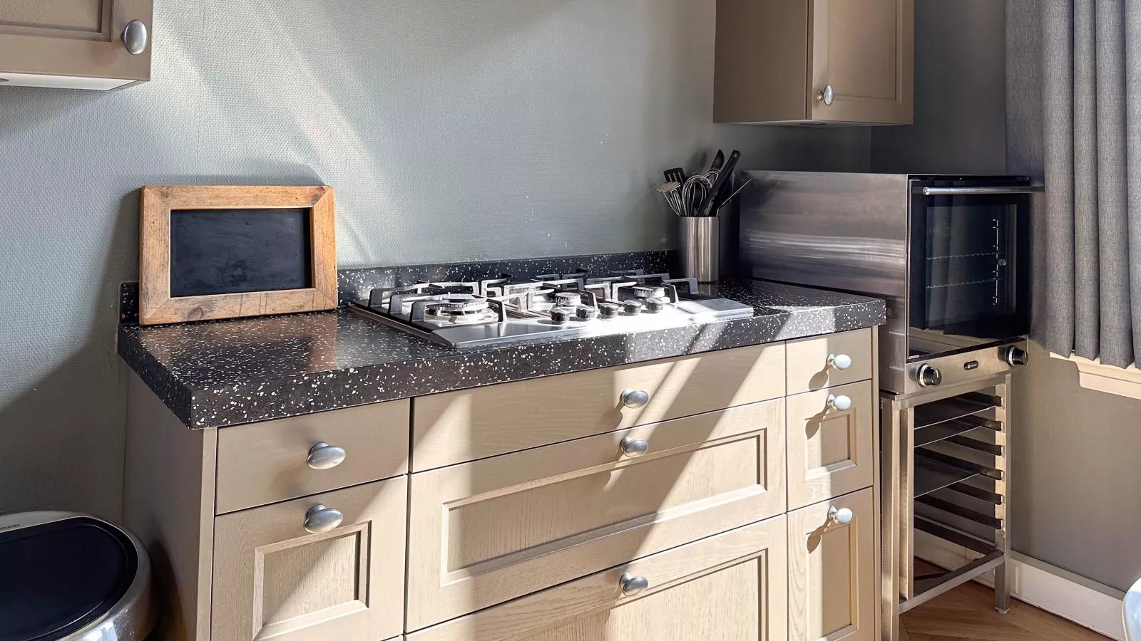 Groot Weeshuis-Kitchen