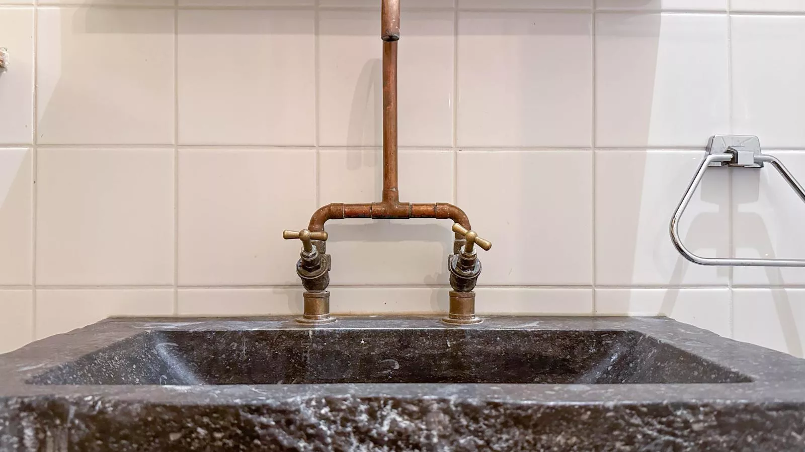 Klein Weeshuis-Bathroom