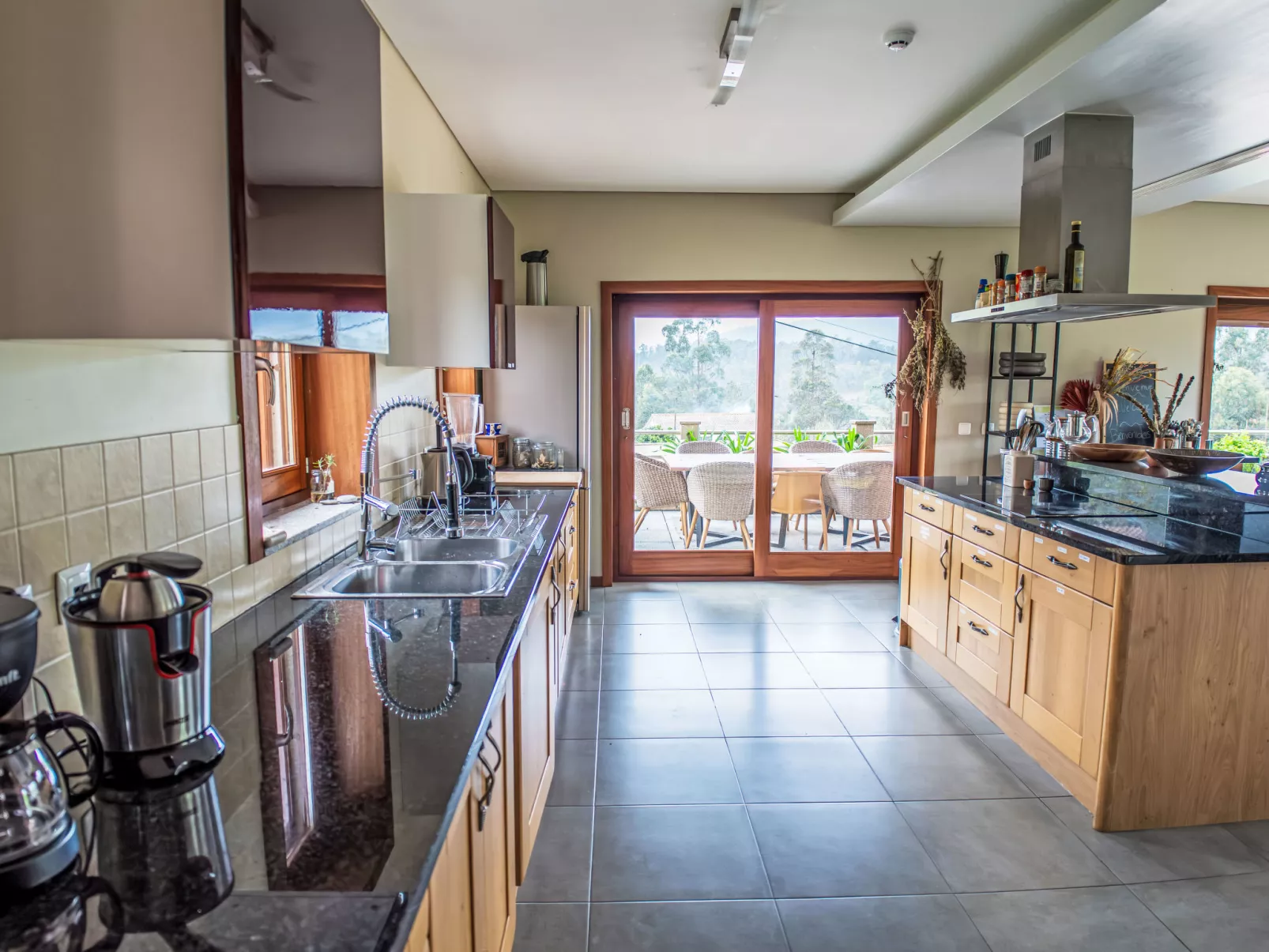 Rio Lima Retreat-Inside