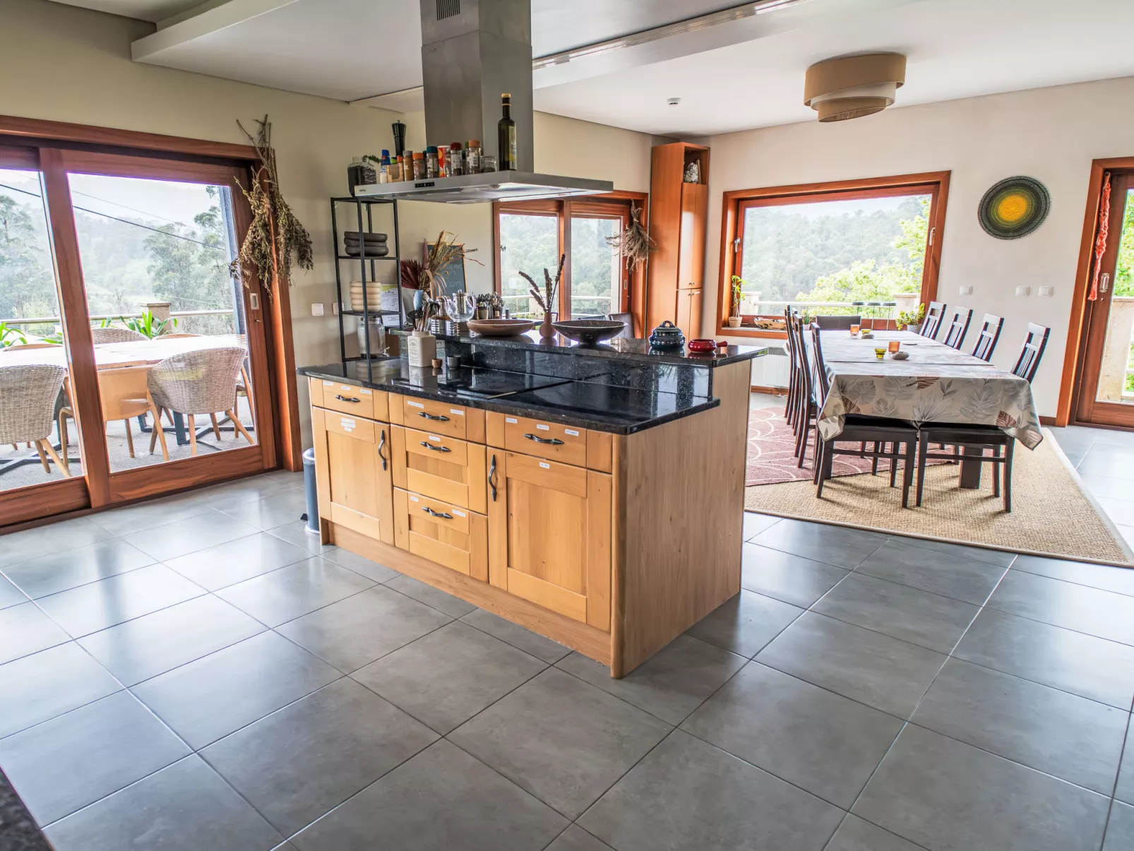 Rio Lima Retreat-Inside