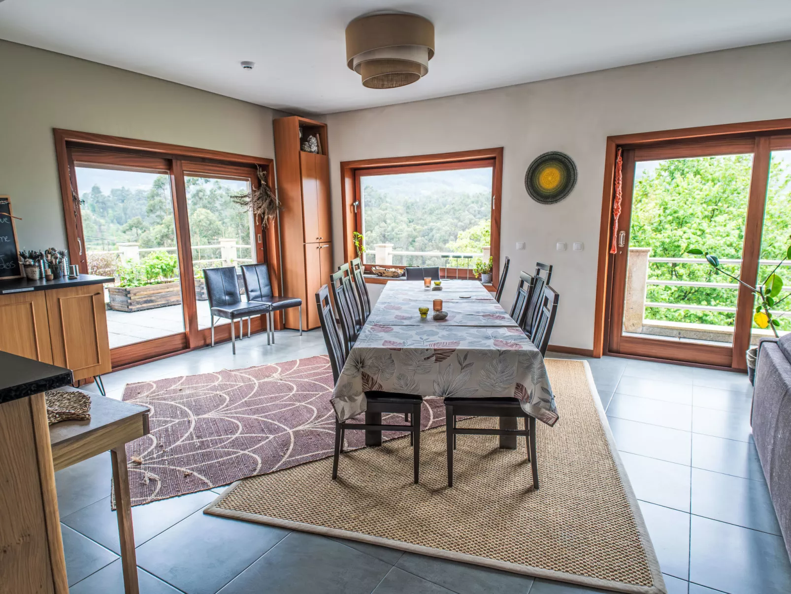 Rio Lima Retreat-Inside