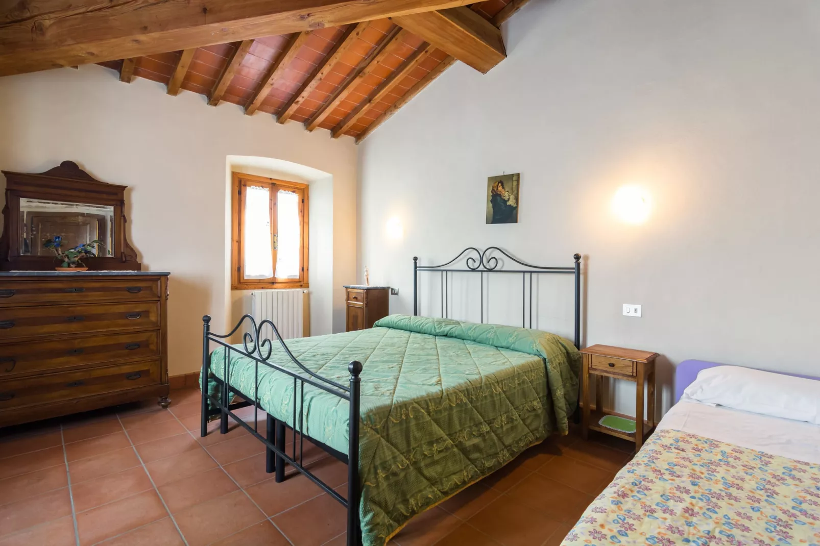 Monna Due-Bedroom