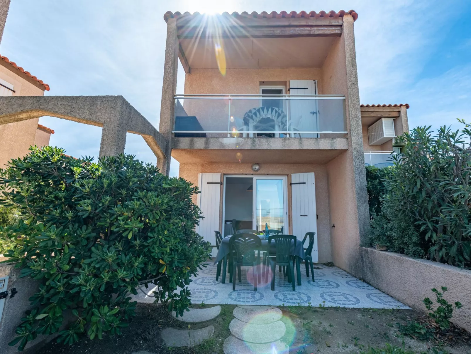 Bastides de la Mer-Draußen