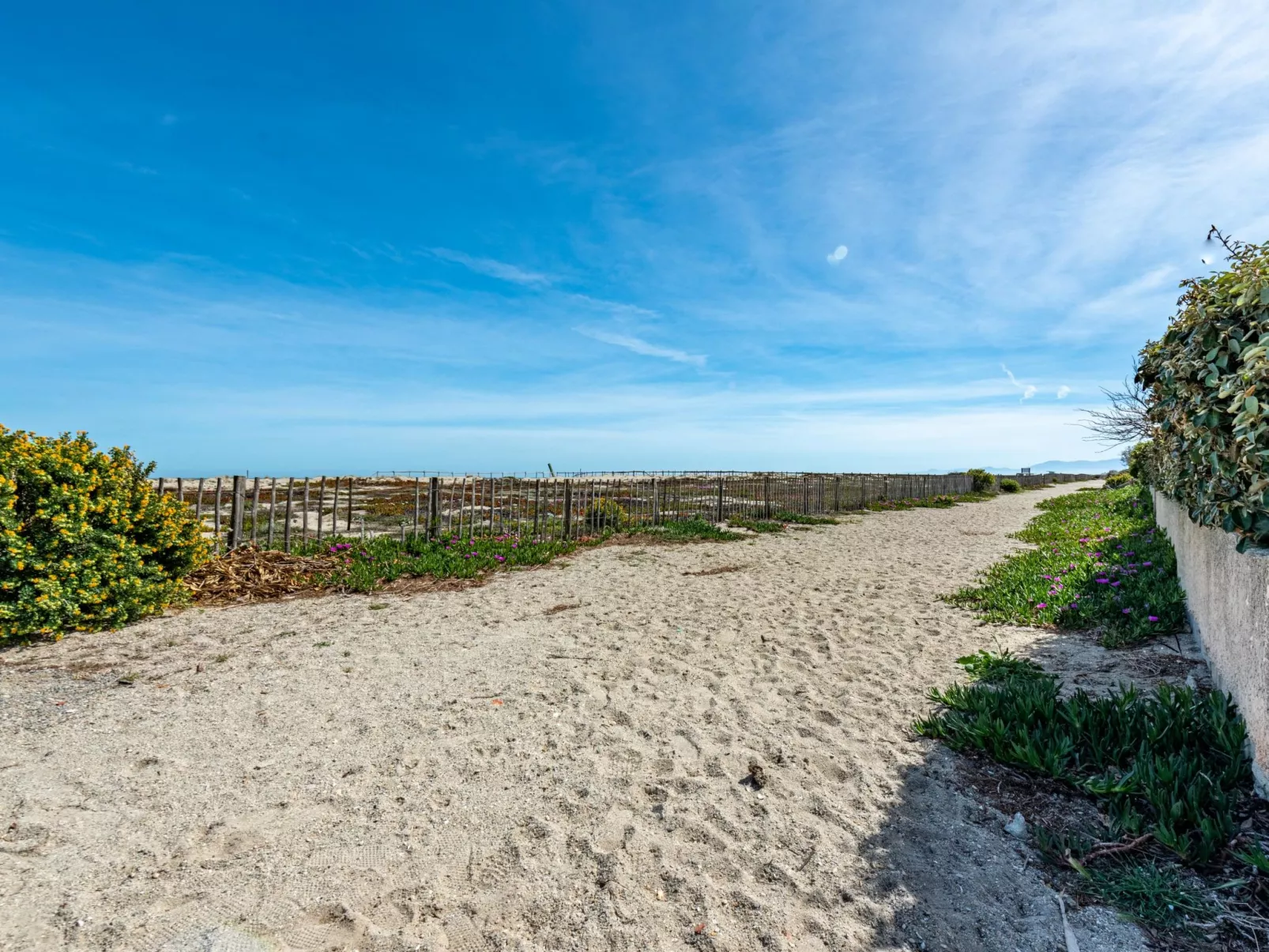 Bastides de la Mer-Draußen