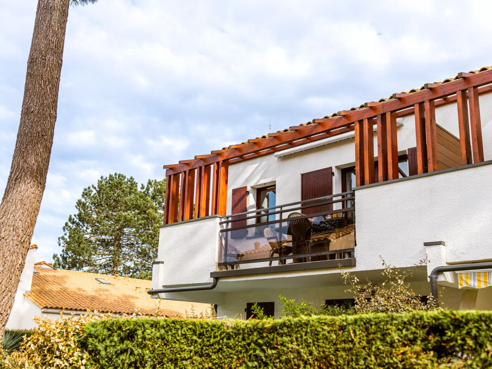Hameau de Talaris-Outside