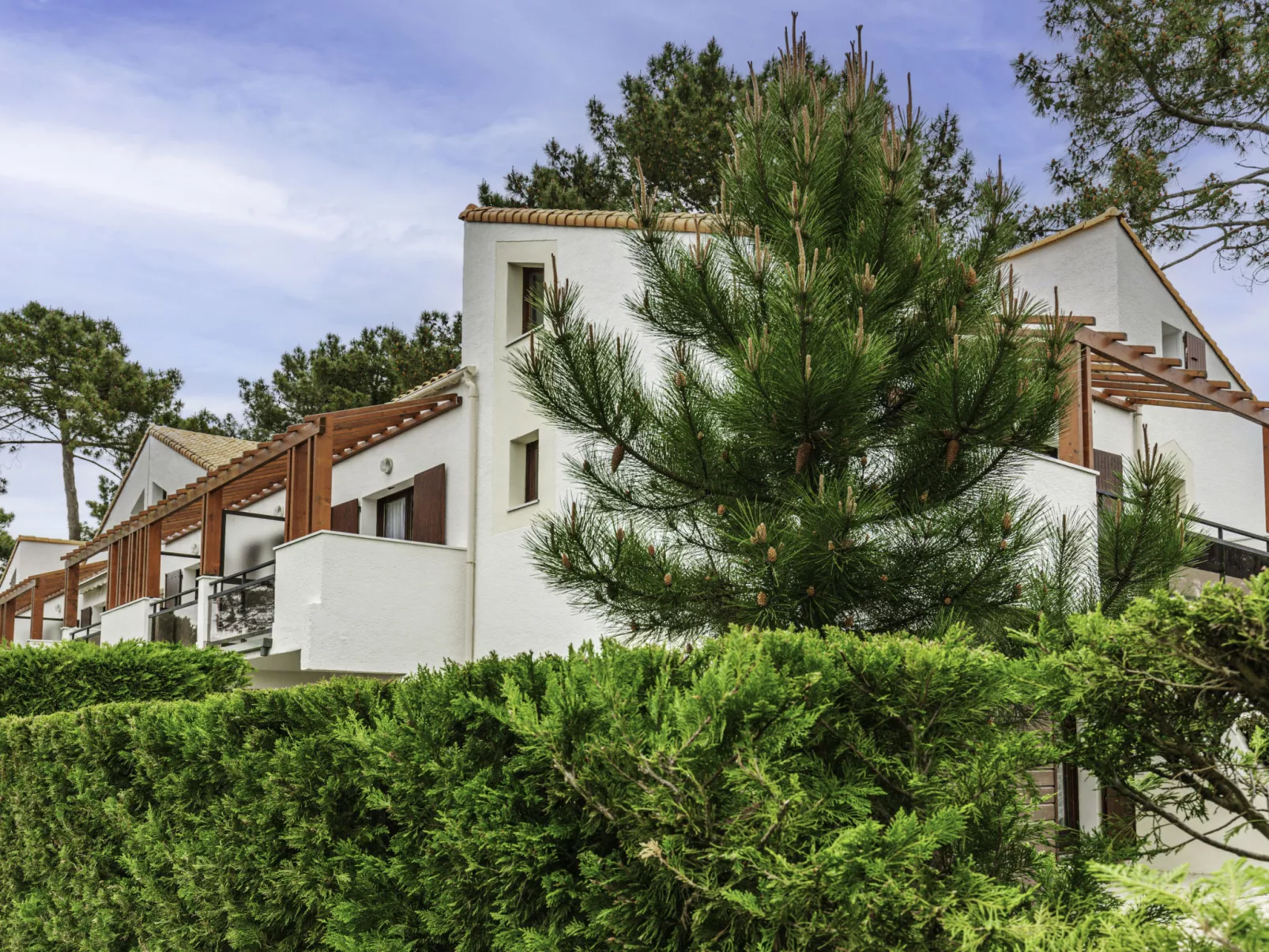 Hameau de Talaris-Outside
