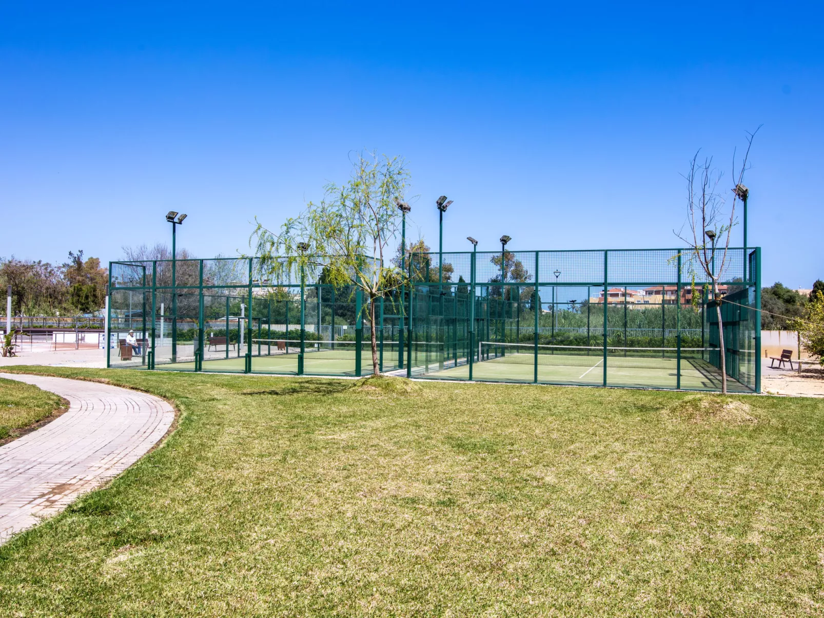 El Vergel-Outside