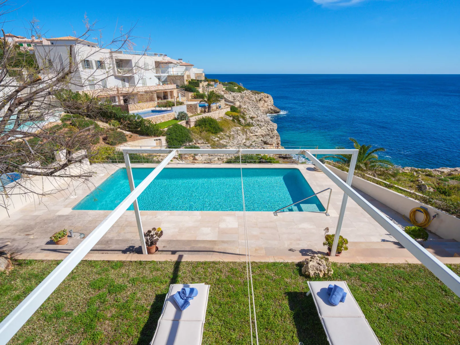 Magrana Over The Sea (Private Pool).-Outside