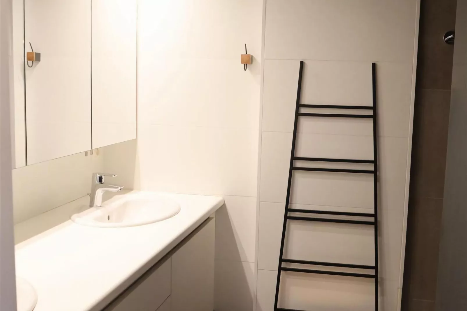 GARBI-Bathroom