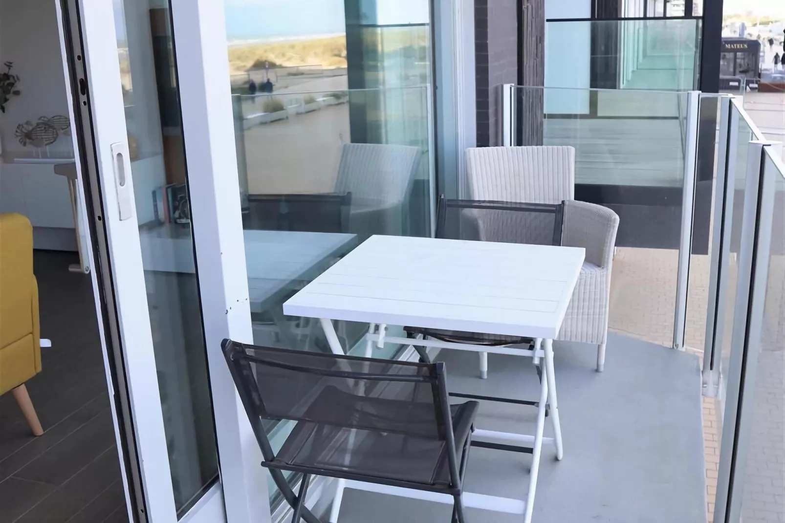 GARBI-Terrace balcony
