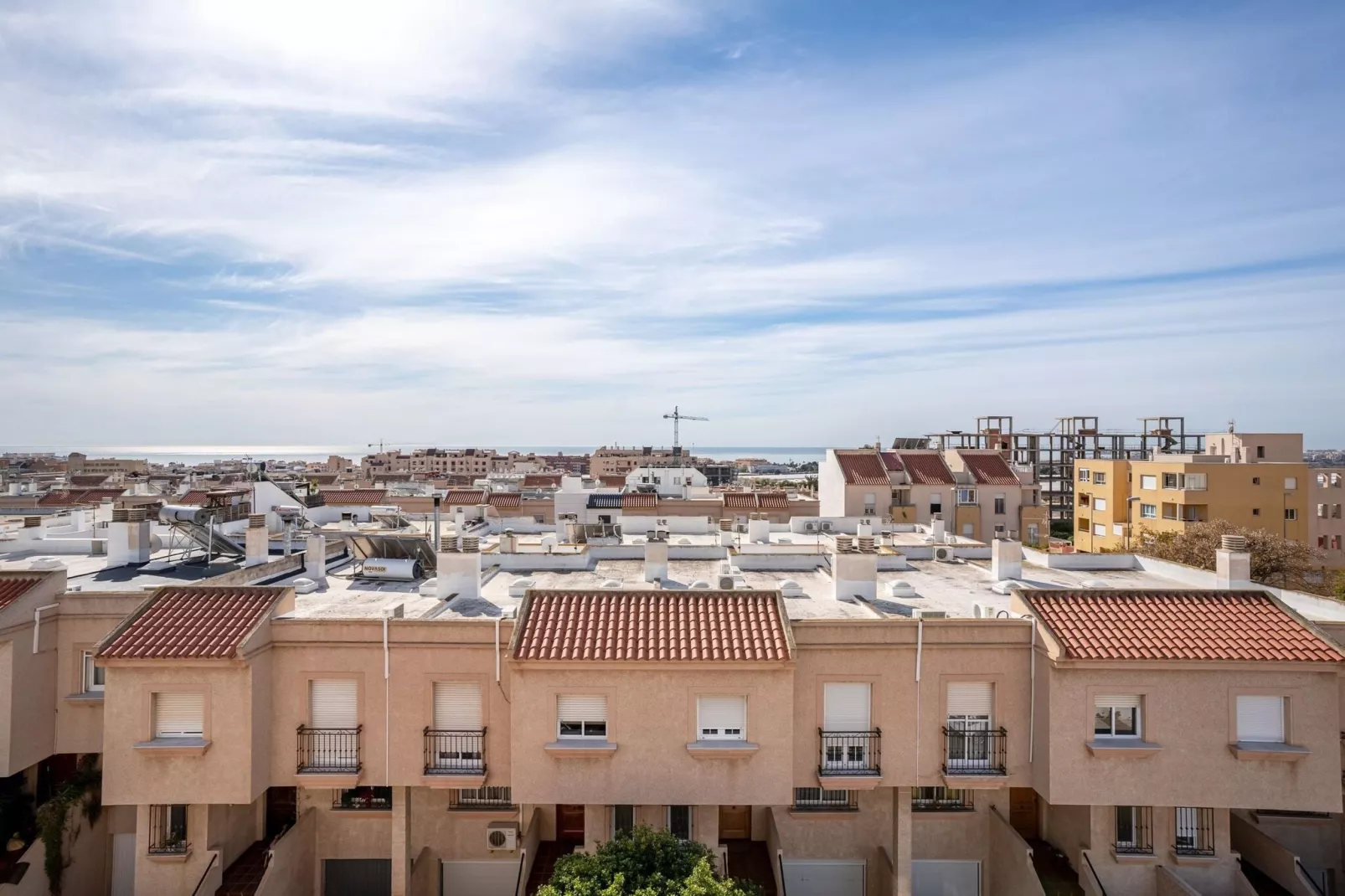 Bonita casa en Aguadulce-View summer