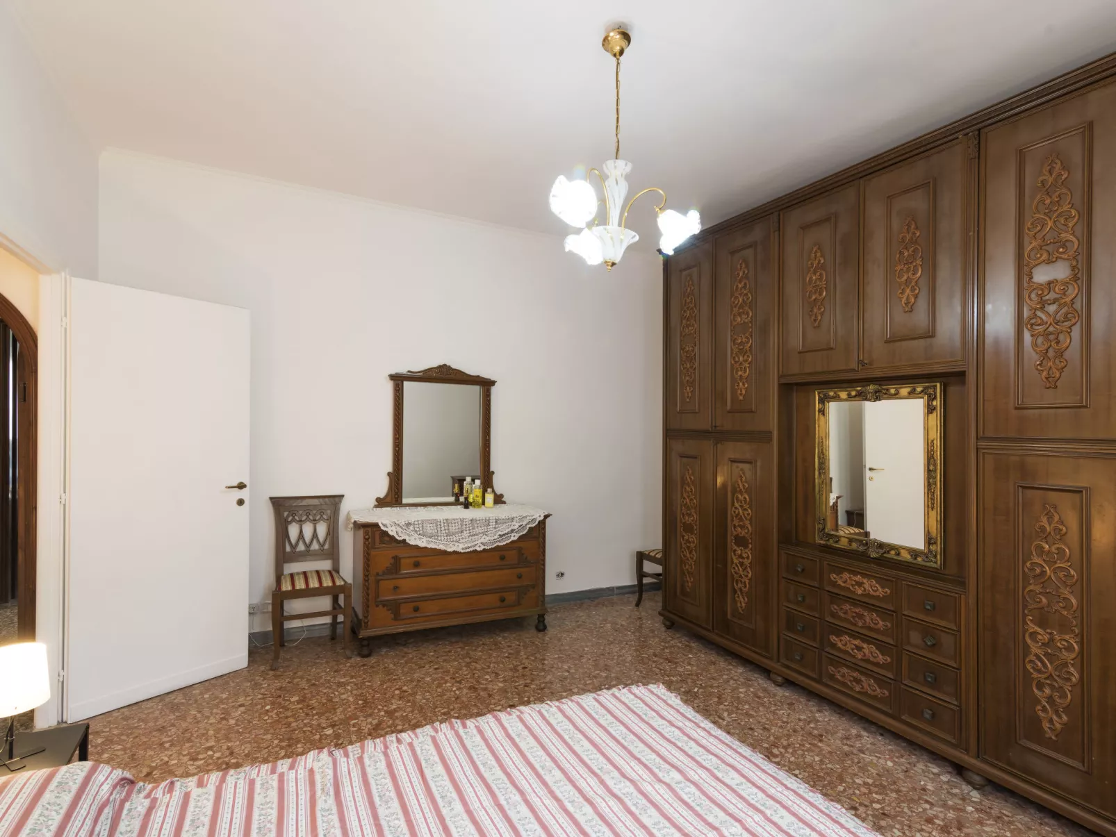 Roma, Sea House Ostia-Dedans