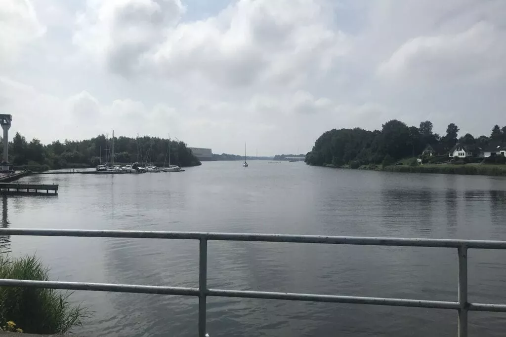 389891-Nicht getaggt