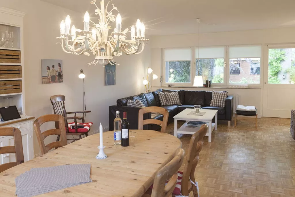 139866-Dining room