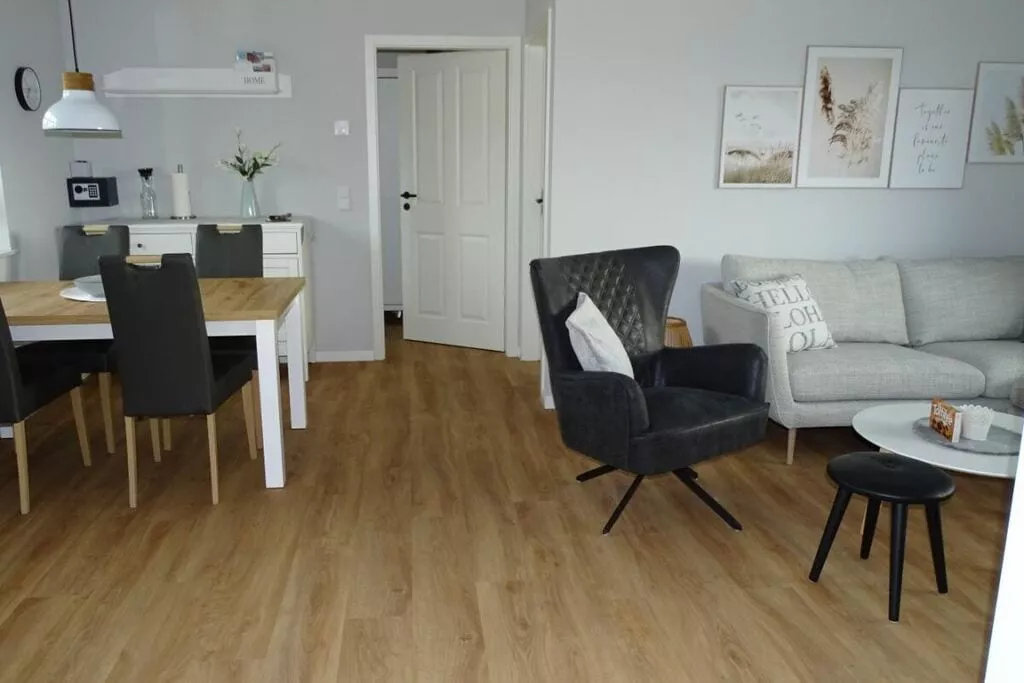 397792-Living room