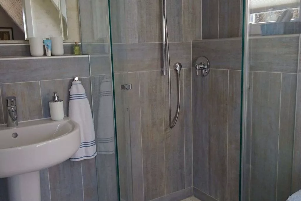 136451-Bathroom