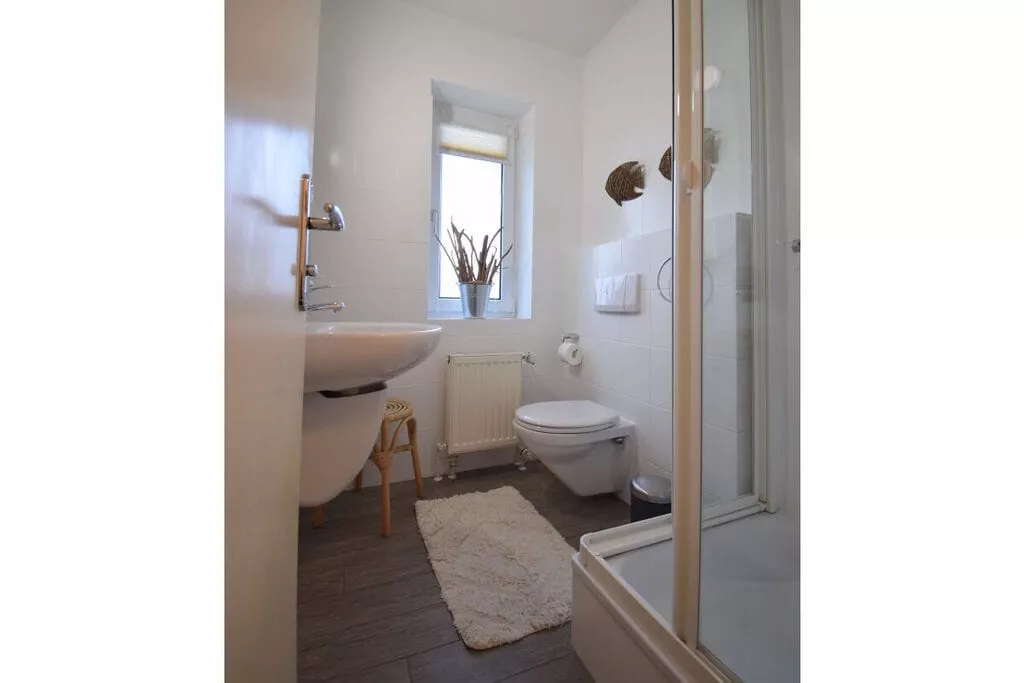 181197-Bathroom