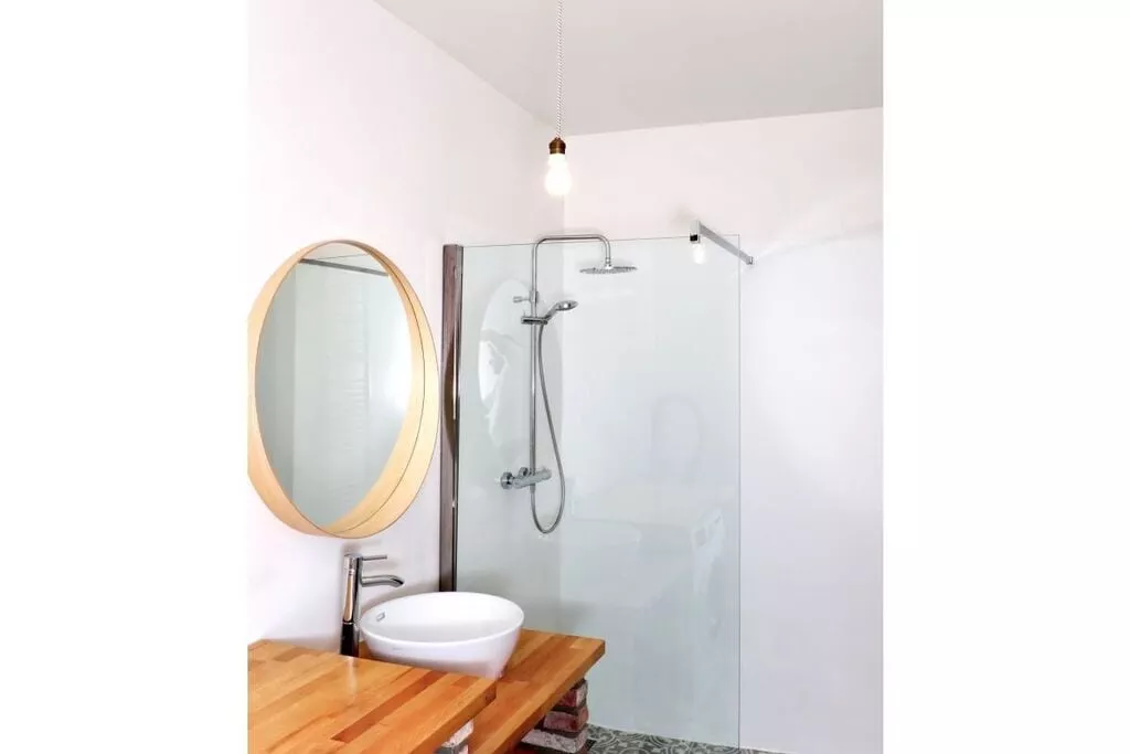 240081-Bathroom