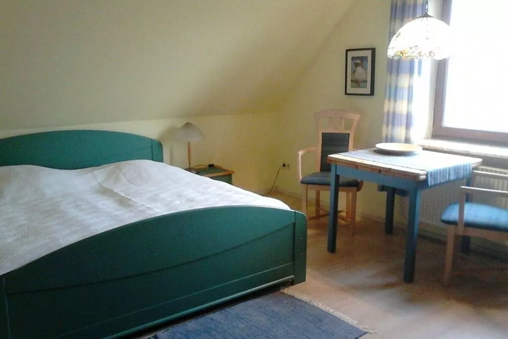 88008-Bedroom