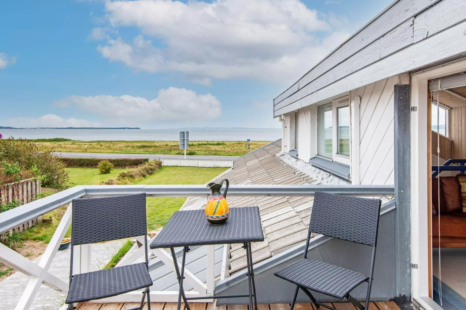 6 person holiday home in Ebeltoft