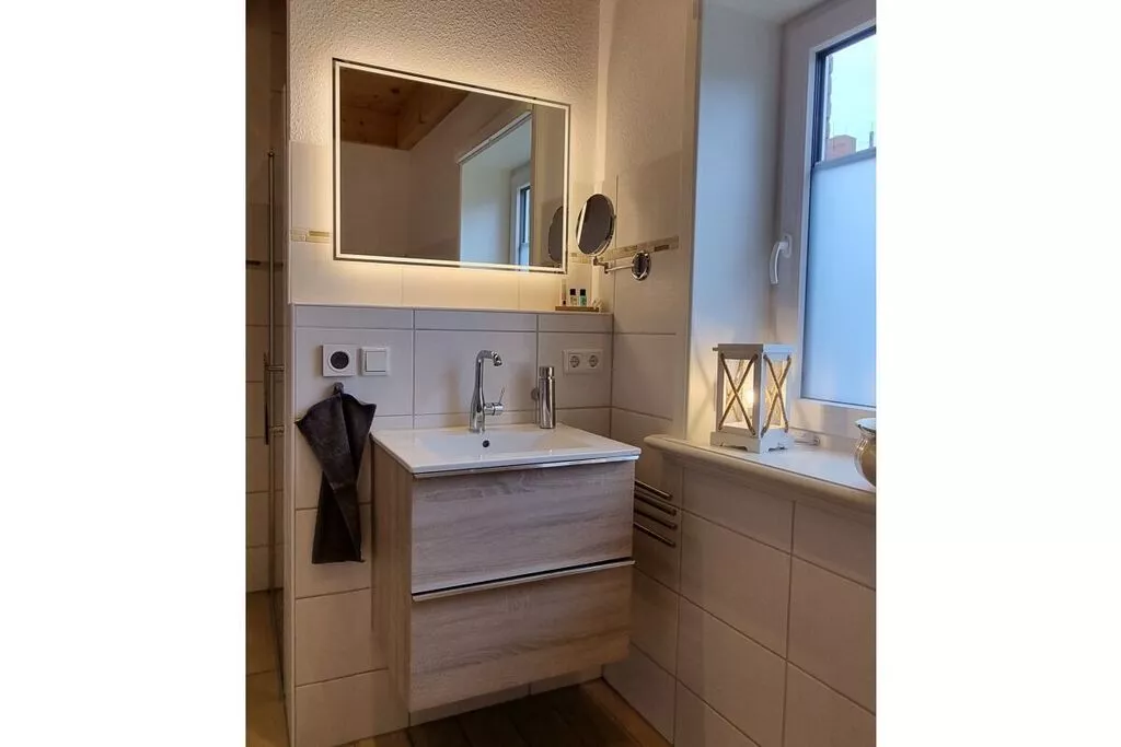 268254-Bathroom