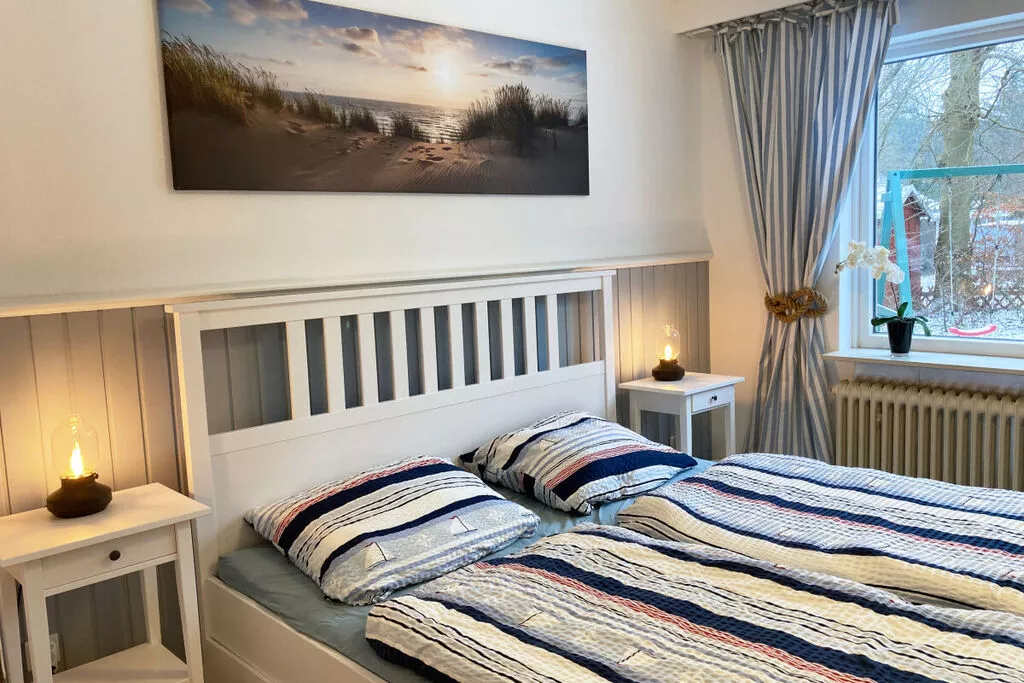 94531-Bedroom
