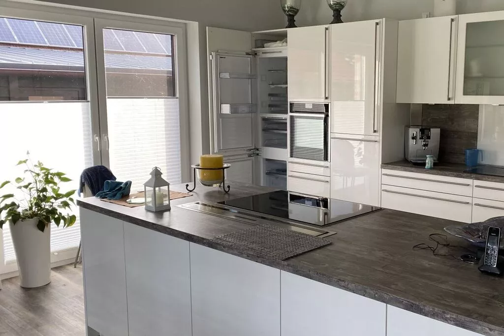 276306-Kitchen