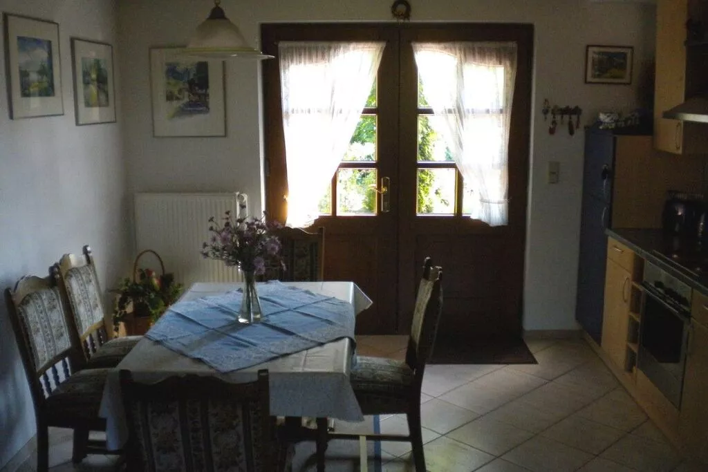 241032-Dining room