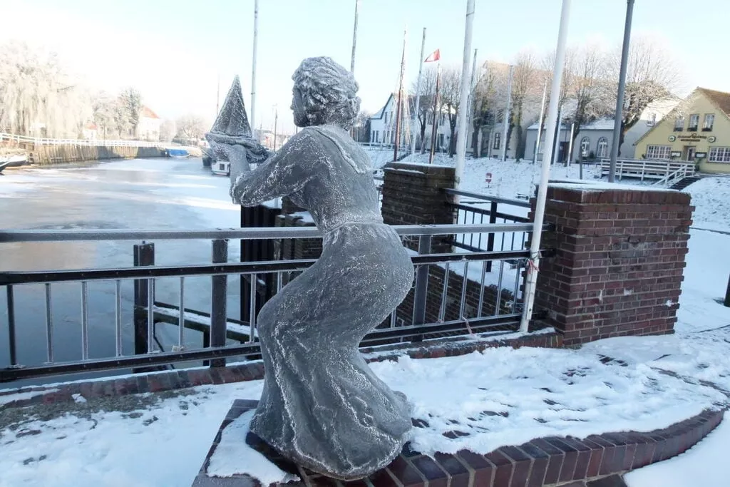 90385-Area winter 5km