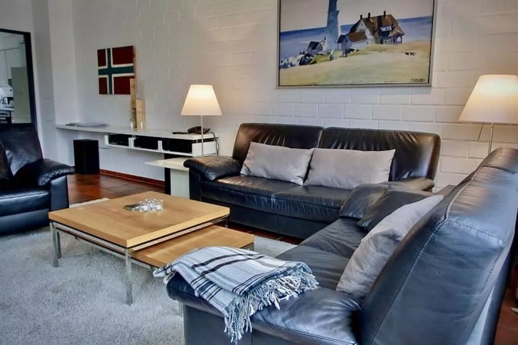 94185-Living room
