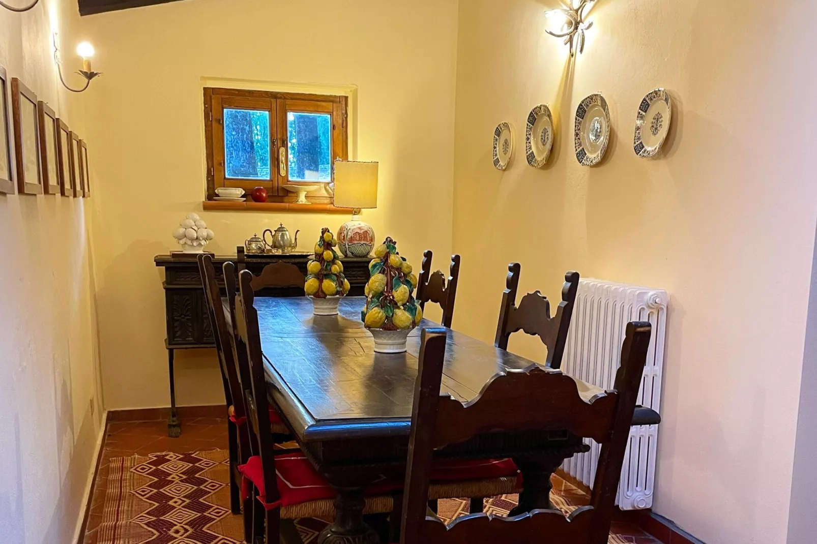 Casa Stefania-Dining room