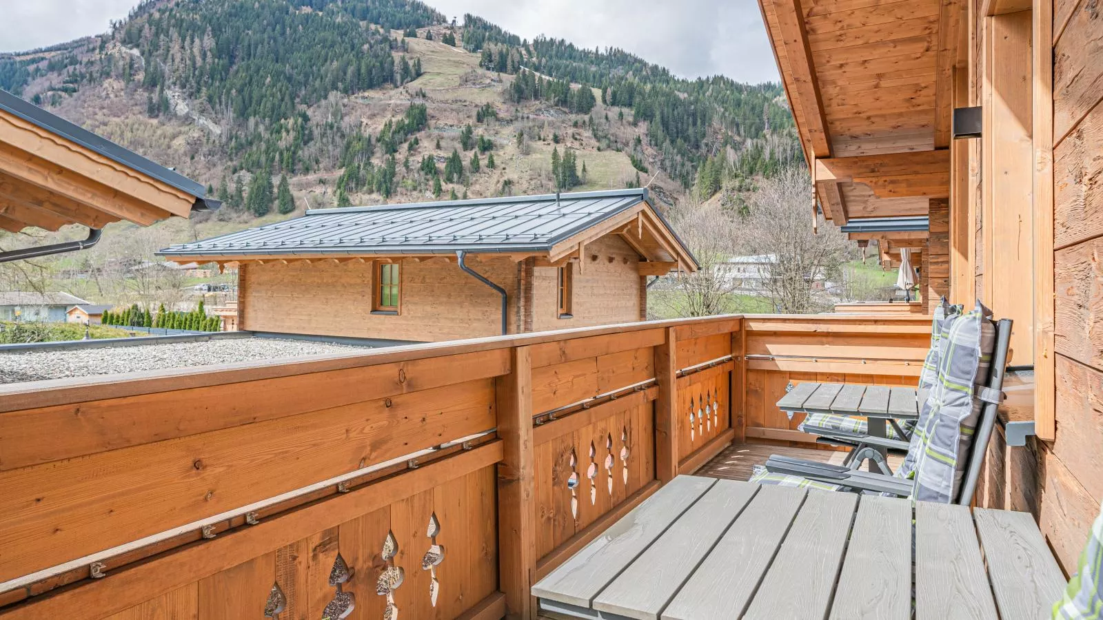 Petras Chalet-Apartment am Lift-Terrace balcony