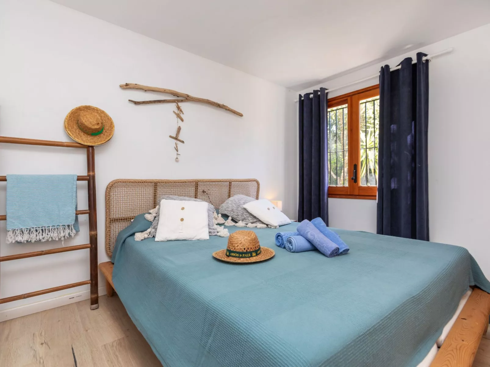 Casa Blue Art-Drinnen