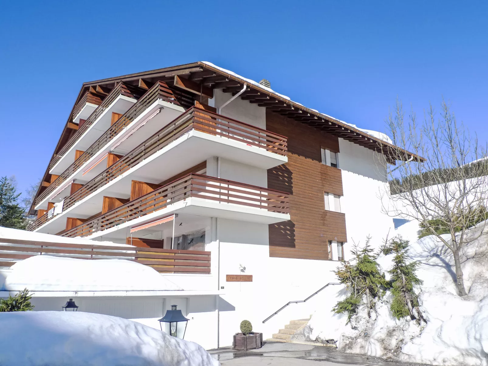 Crans-Colline 17-Outside