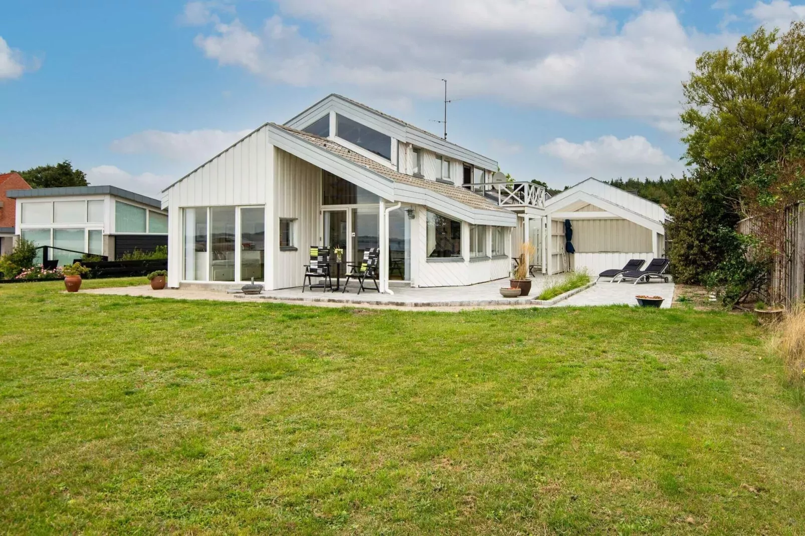 6 person holiday home in Ebeltoft