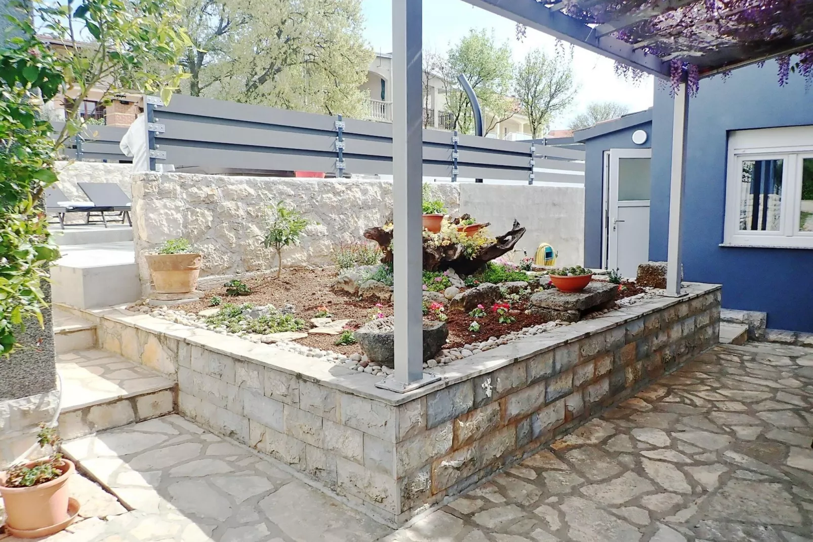 Holiday home Anna Maslenica-SD-158 - 6 Pers-Jardin d'été