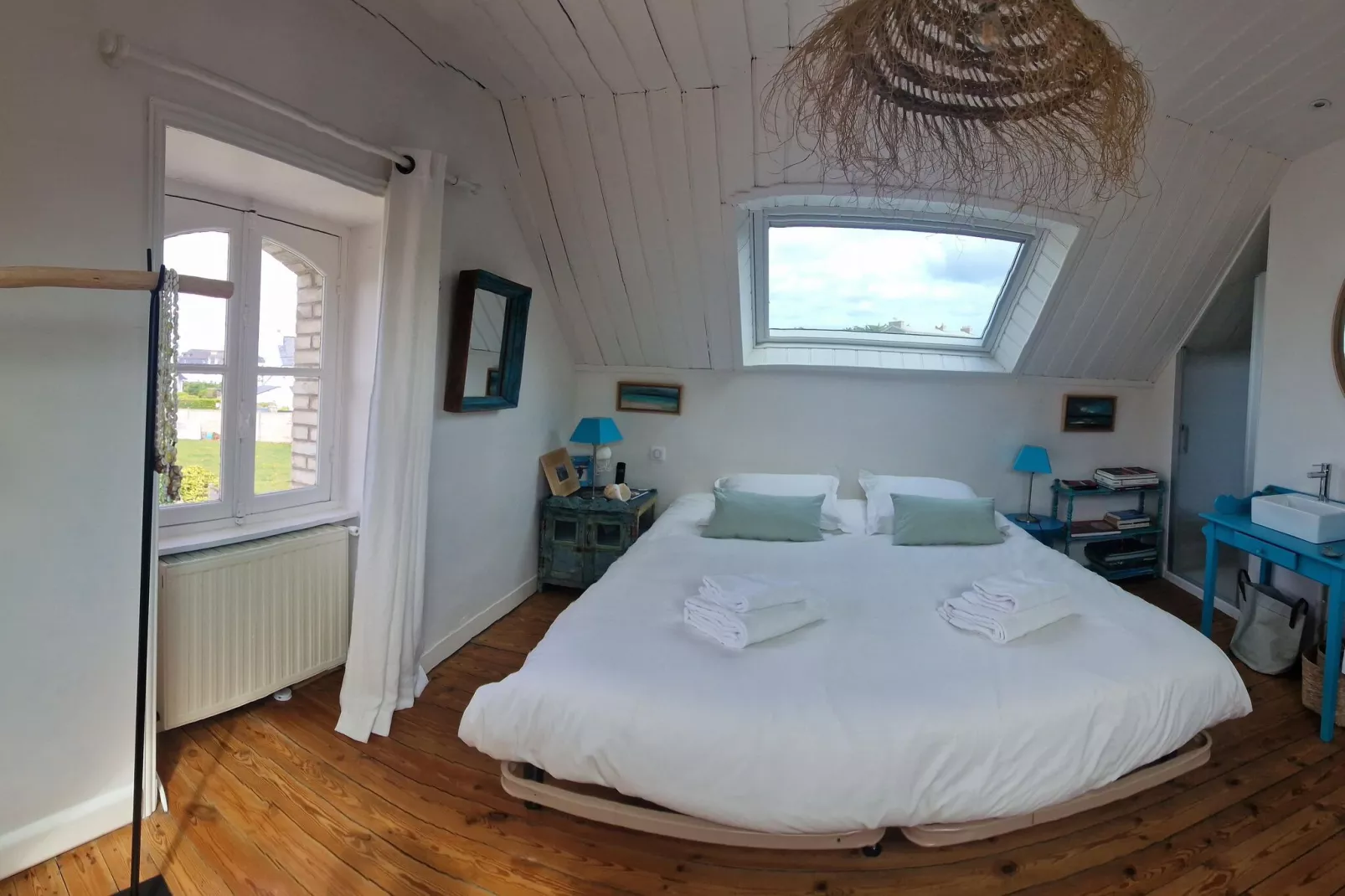 Holiday home in Plougasnou Baie de Morlaix-Bedroom