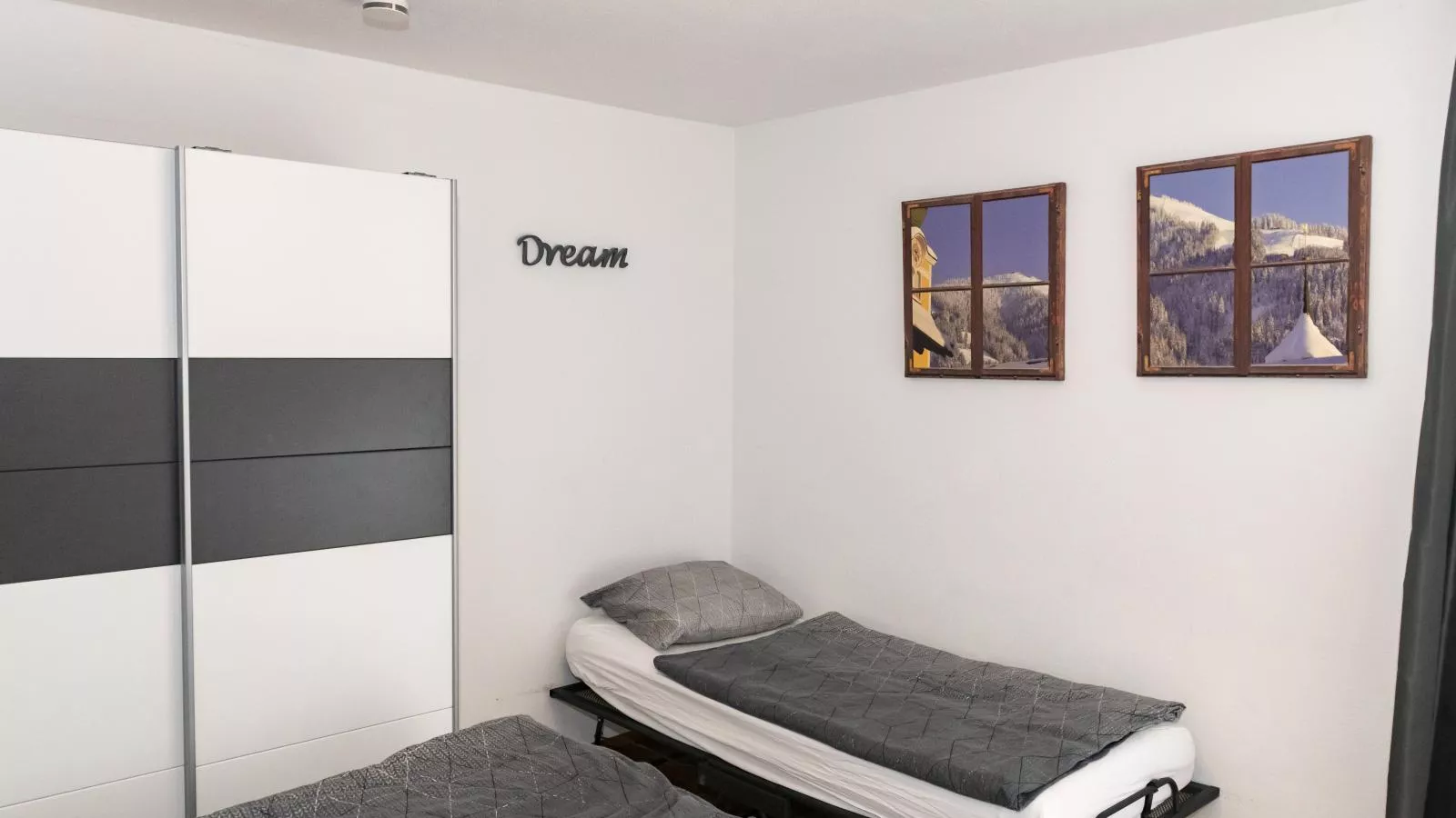 Noa-Bedroom