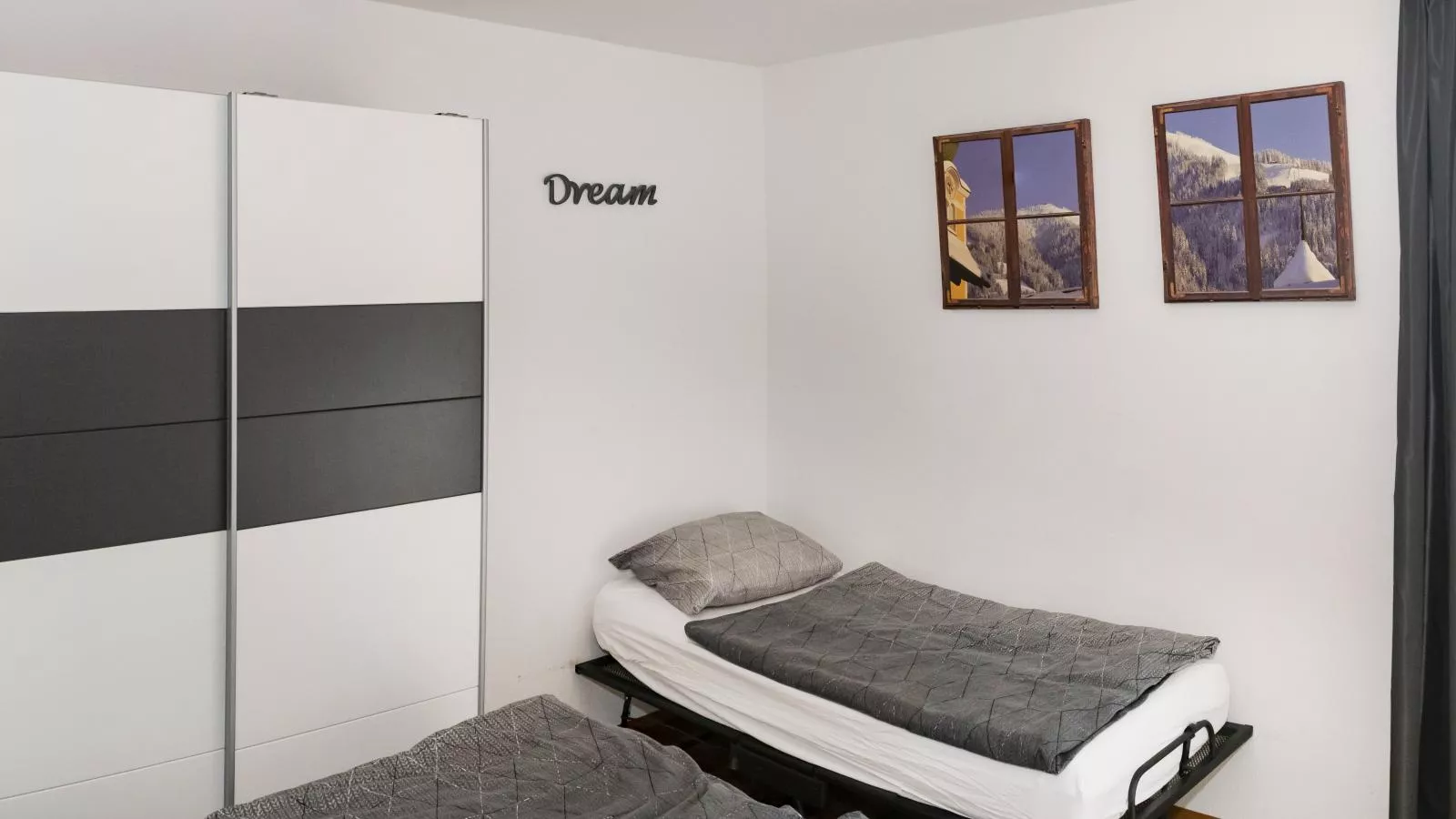 Noa-Bedroom