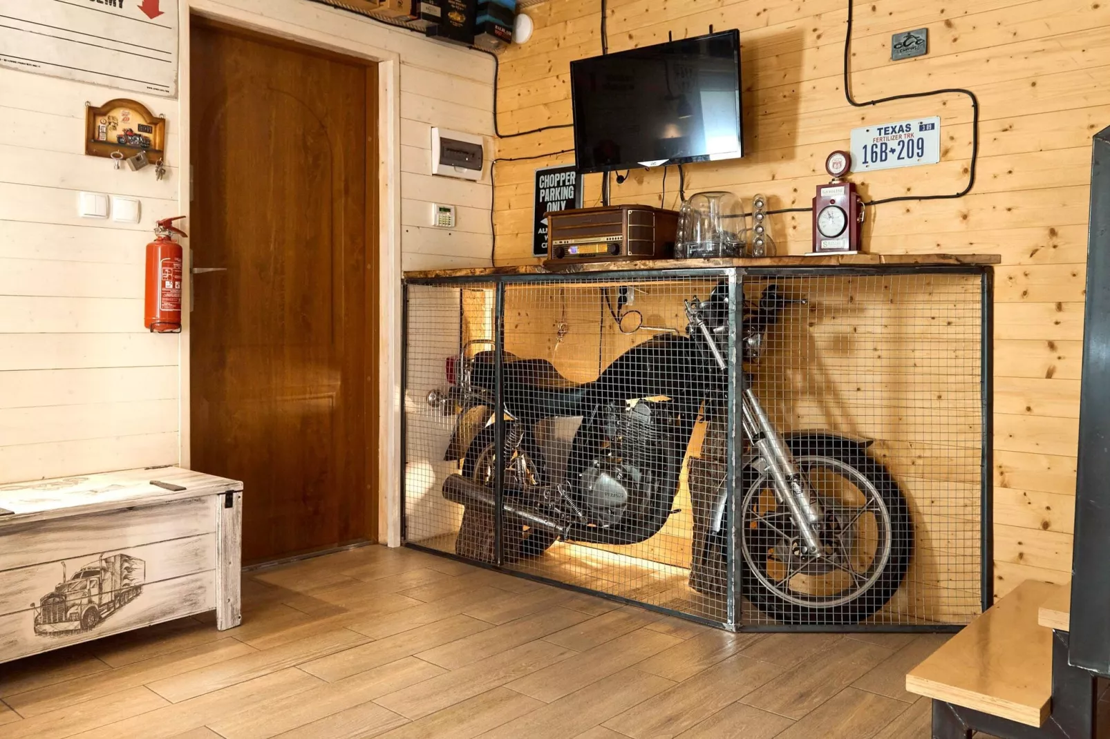 Biker's house-Living room