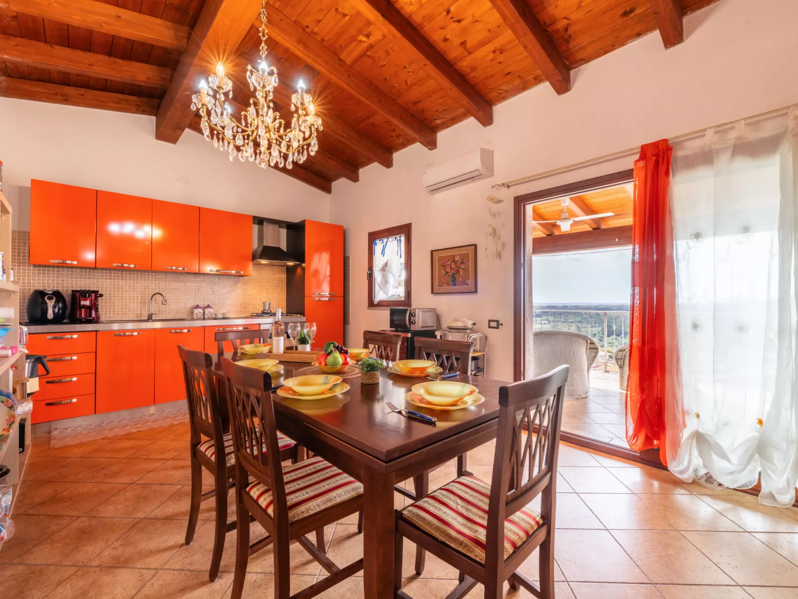 Sea view-Inside