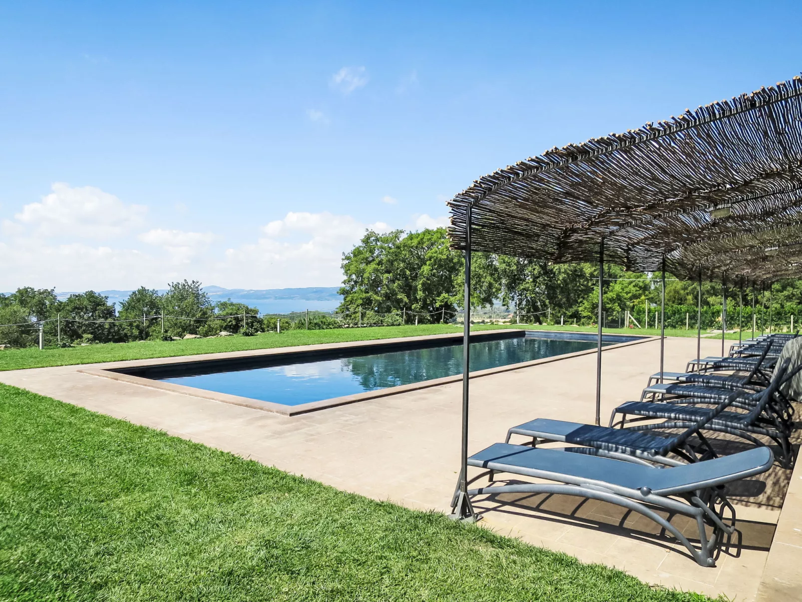 Chalet del Lago-Outside