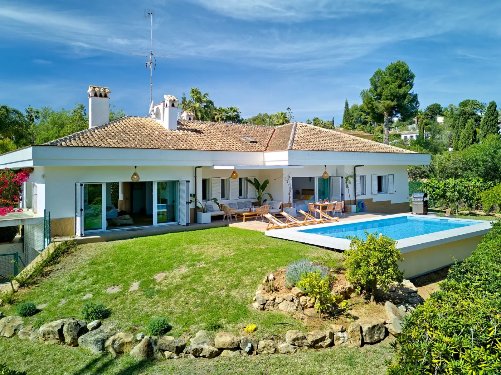 Villa Mare Nostrum Plus-Outside