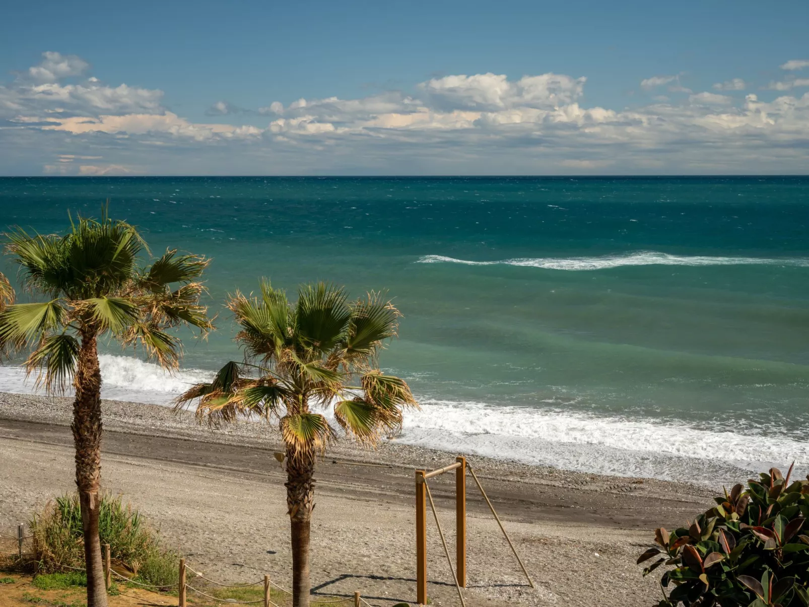 Sea Front-Area