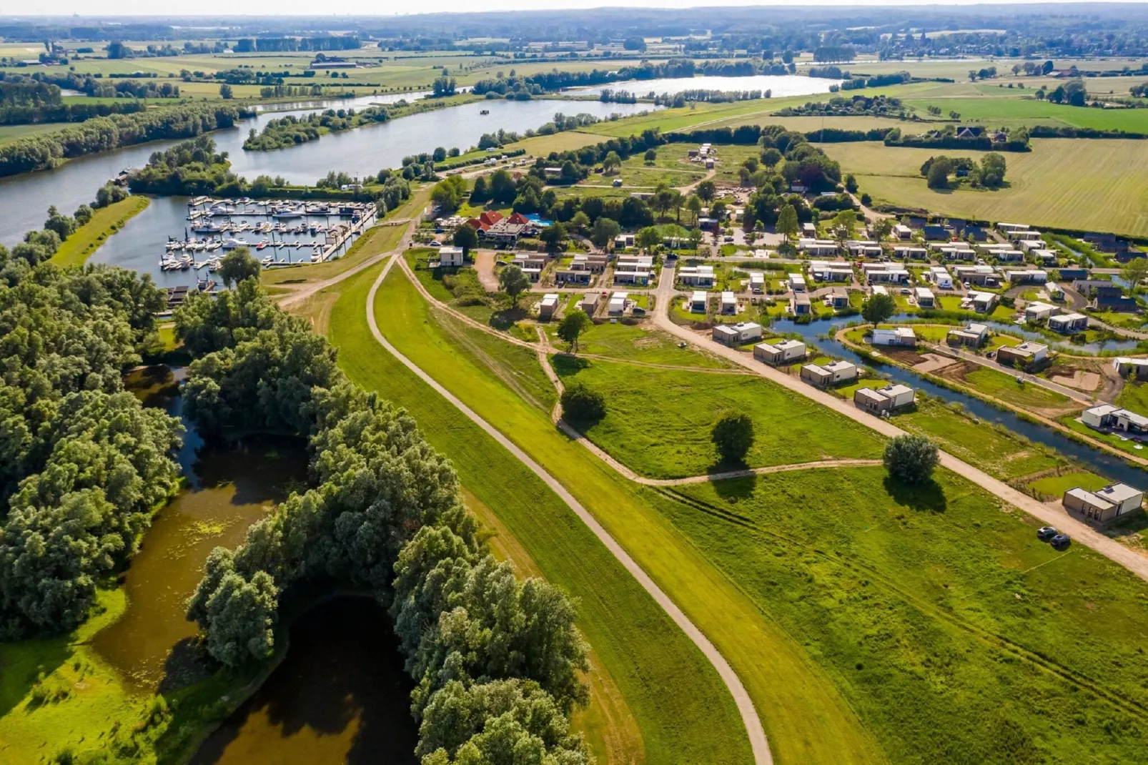 Marina Strandbad 3-Areas summer 1km