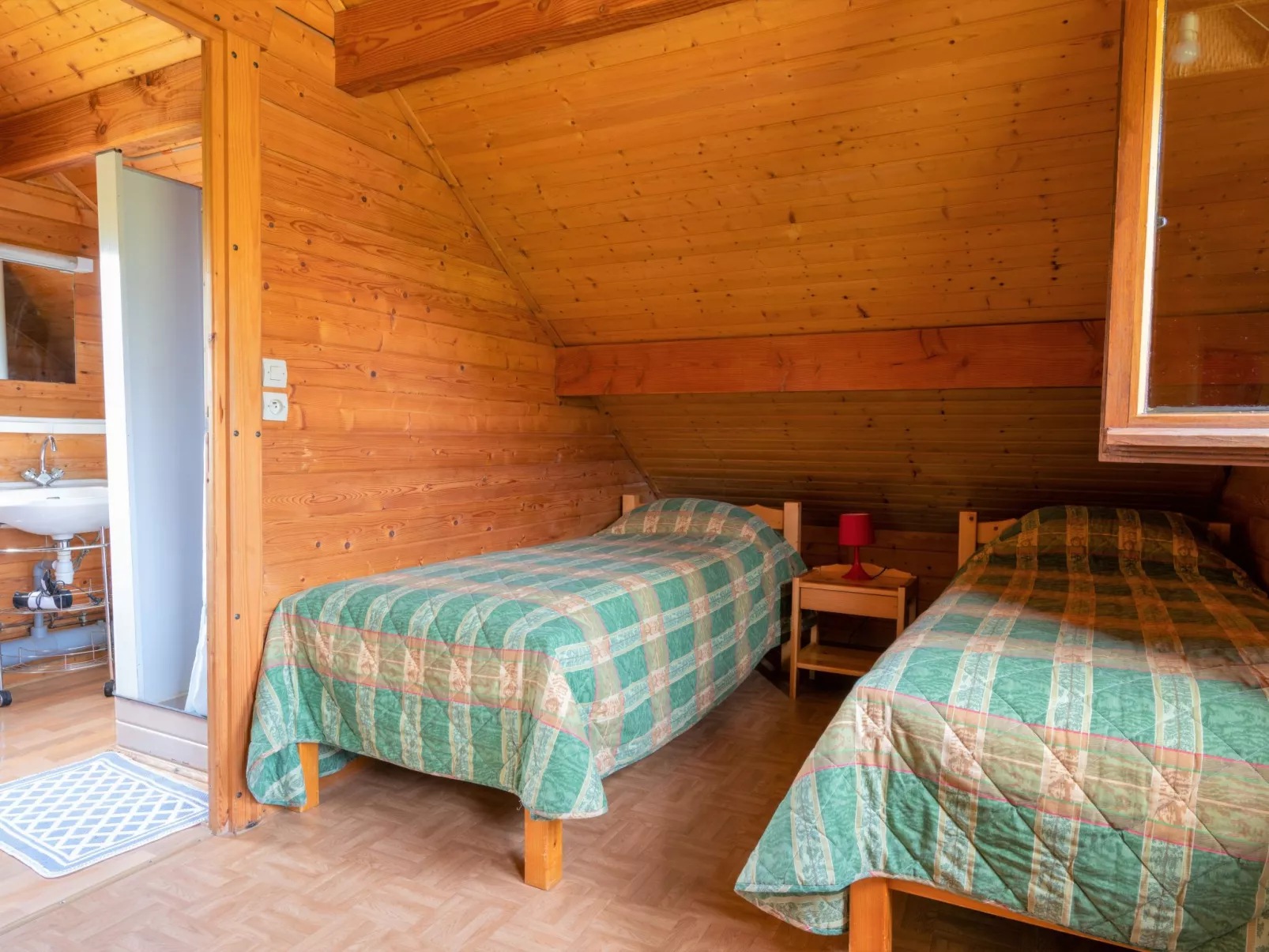 Cottage du Lac-Inside