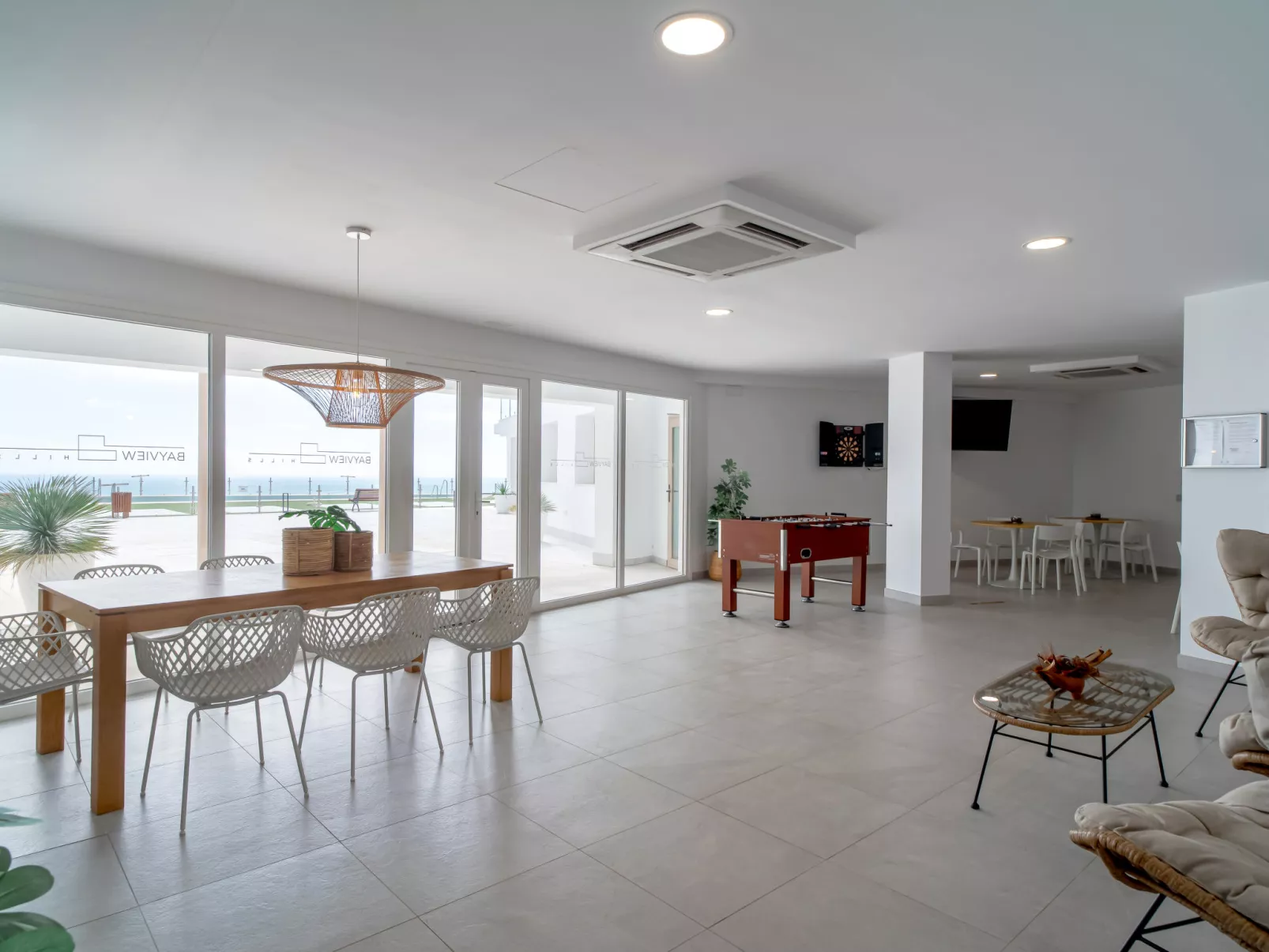 Bayview Hills-Inside